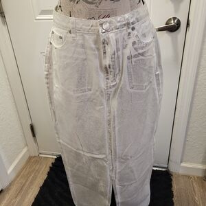 Boohoo Metallic Coated Split Front Denim Maxi Skirt - White